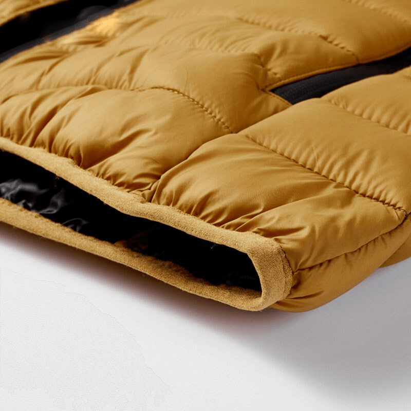 Close-up of stylish lightweight breathable men's hiking vest SF1479, featuring durable nylon material and zipper closure.